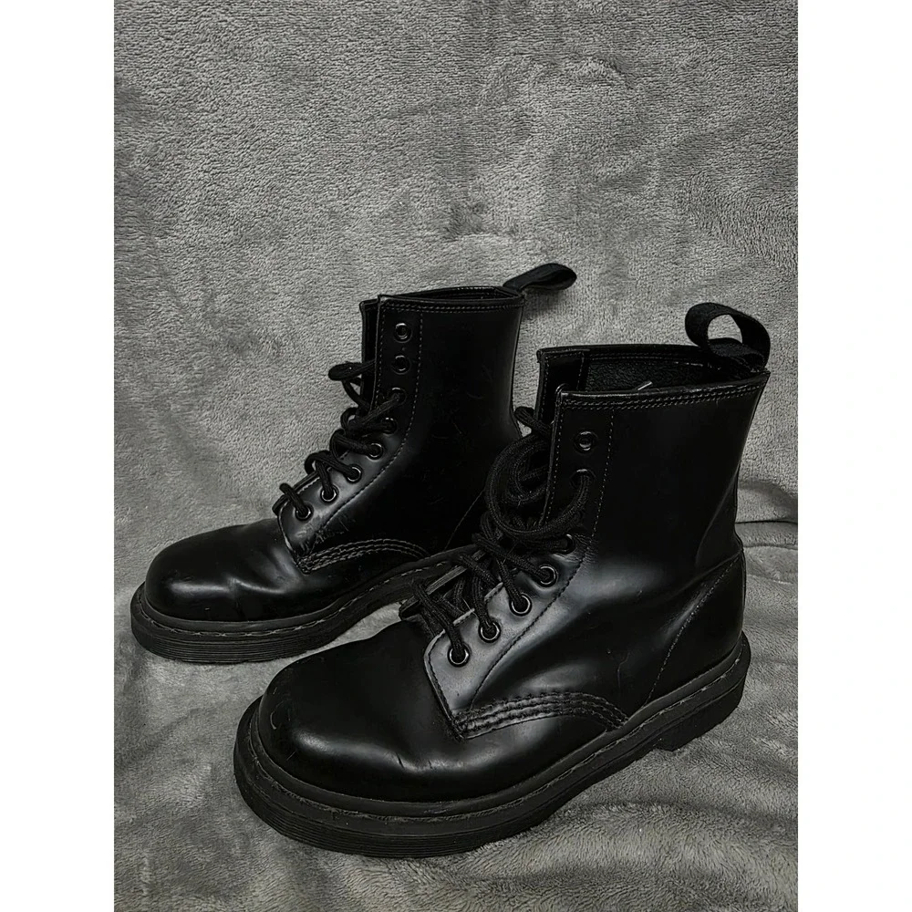 Dr. Martens 1460 Mono Black Smooth Leather 8 Eye Combat Boots Unisex